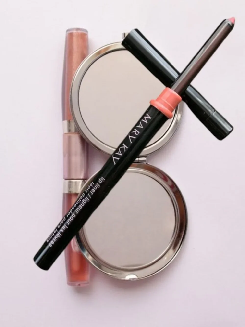 Mary Kay Coral Lip Liner Pencil with Sharpener ✨NIB✨